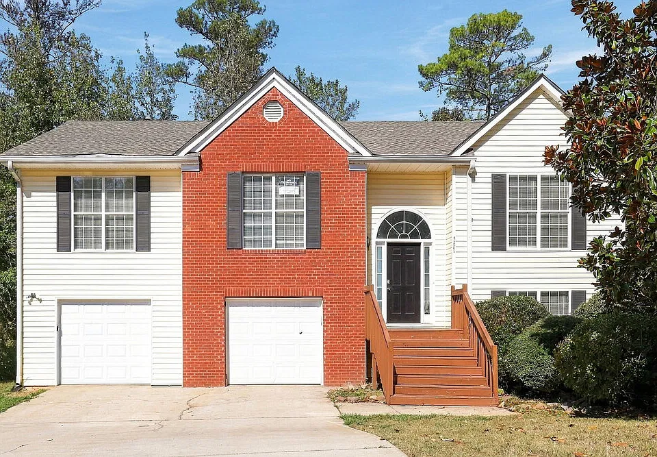 5280 Katherine Village Dr