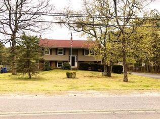 292 Ridge Rd, Browns Mills, NJ 08015