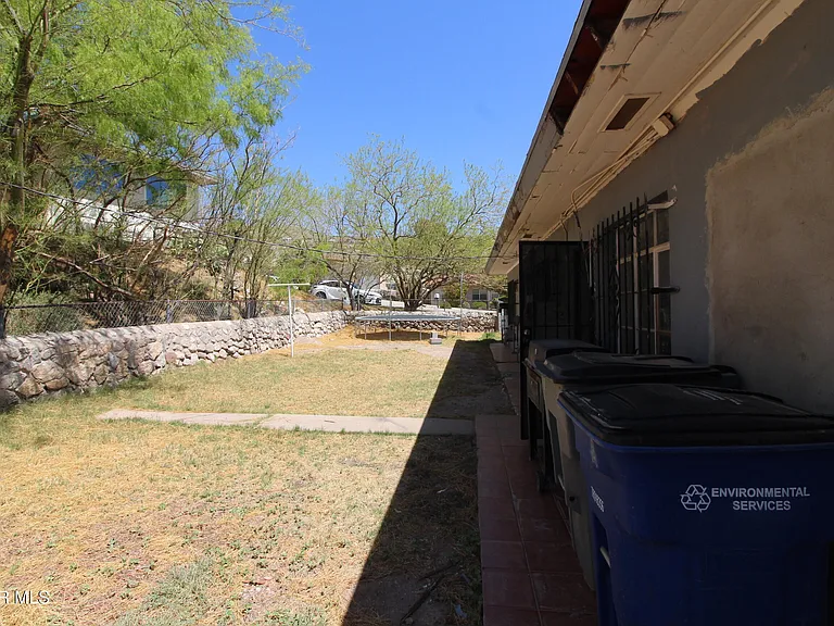 619 Alethea Park Dr — Photo 7