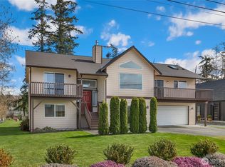 1935 Pinecrest Ave, Coupeville, WA 98239