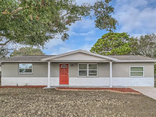 11615 Meadow Dr, Port Richey, FL 34668