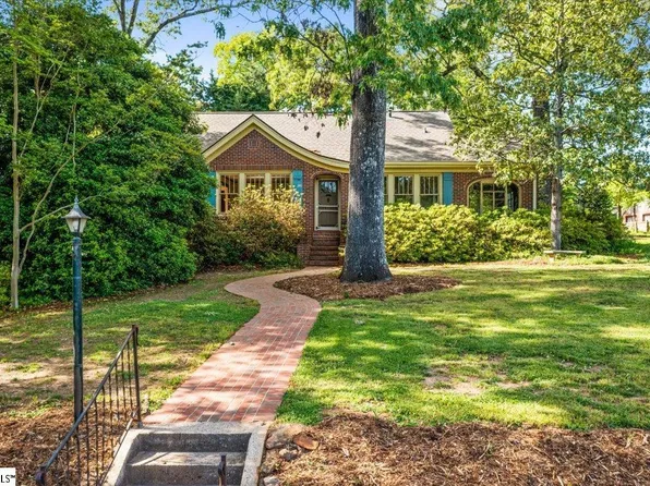 241 Cureton St, Greenville, SC 29605