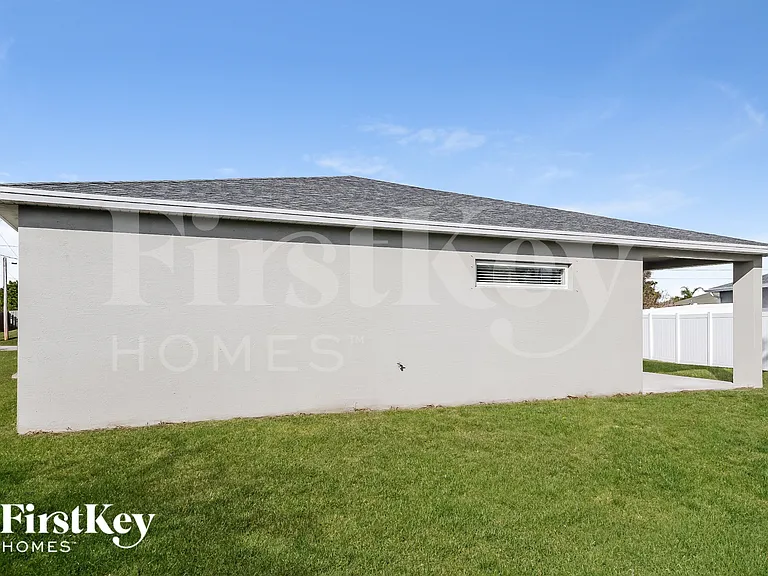 3959 SW Halcomb St — Photo 15