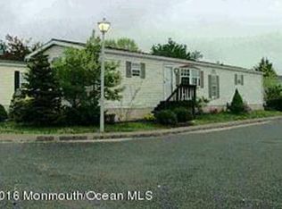 15 Secretariat St, Howell, NJ 07731