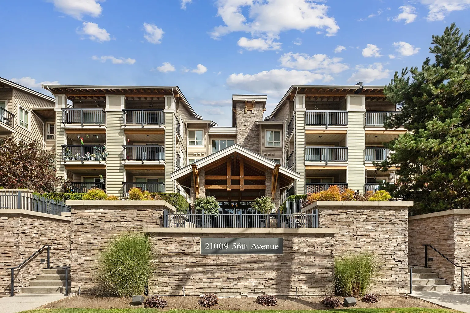 21009 56th Ave #426 photo 1