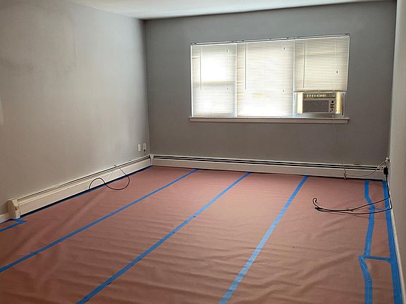 2nd image of 1707 Mahan Ave