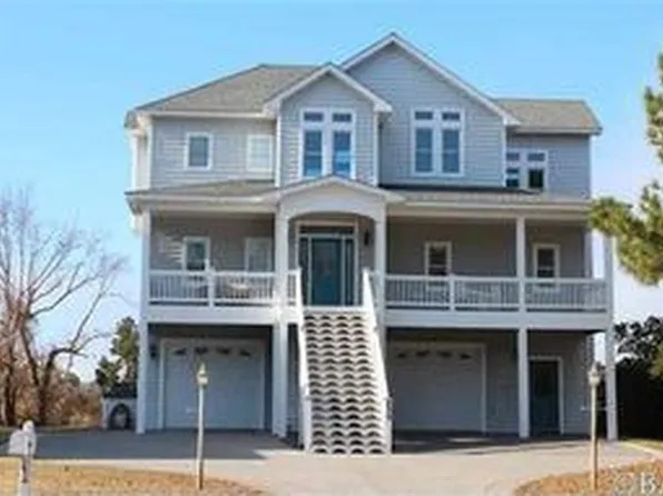 829 Cedar Dr, Kill Devil Hills, NC 27948