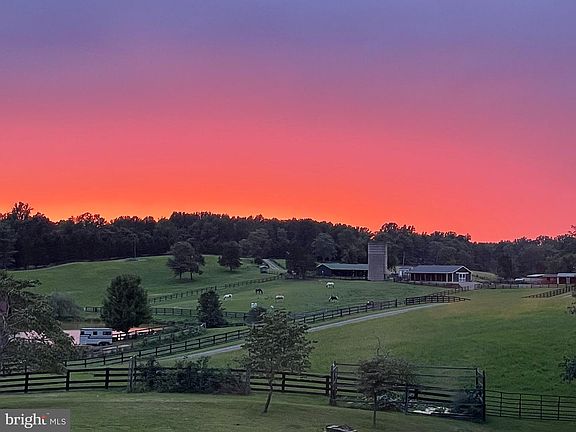 4th image of 7747 Riverside Farm Rd