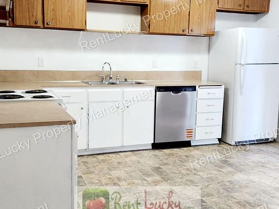 5th image of 13204-13206 4th Avenue Ct E #82886BF98