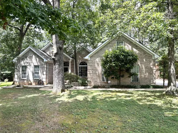 3378 Red Oak Ct, Bowling Green, KY 42104