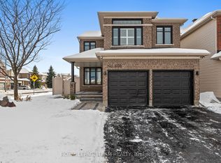 801 Bowercrest Cres, Ottawa, ON K1V 2K3