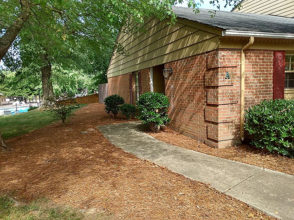 Front/Side Entrance