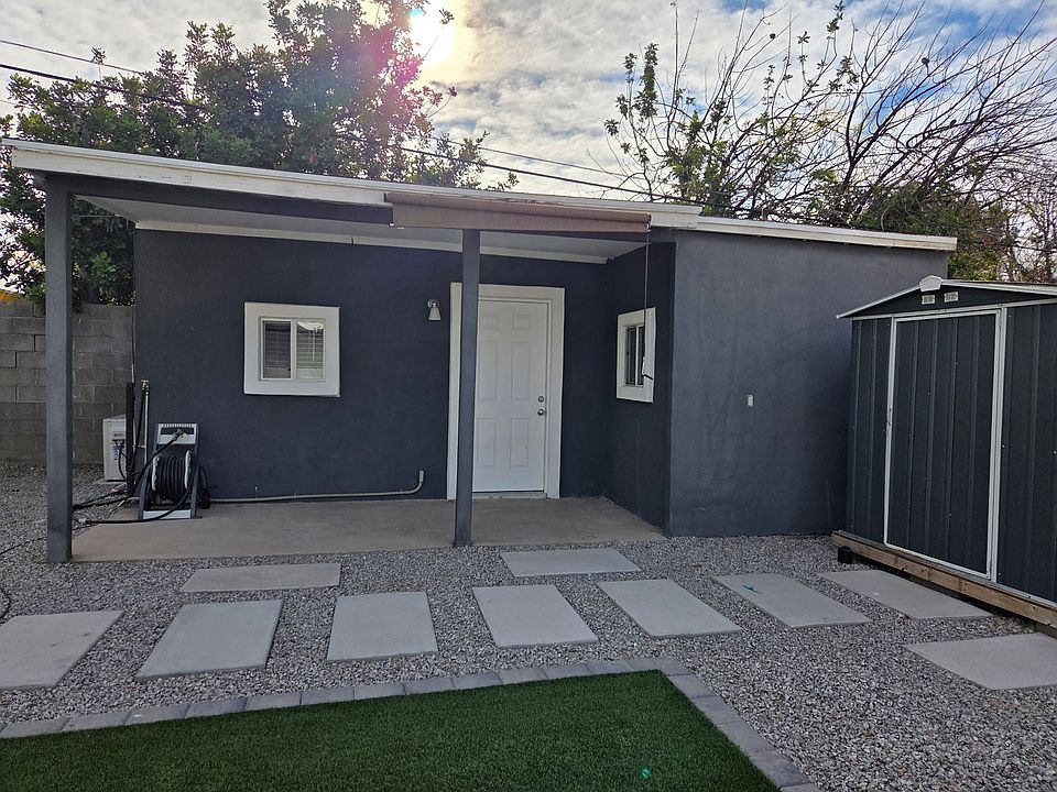 Studio - Front with outside storage