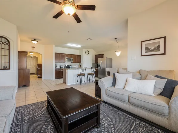 2278 Bryant Ln, Fate, TX 75189