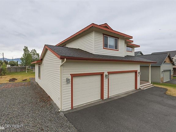 3rd image of 1007 Northpointe Bluff Dr