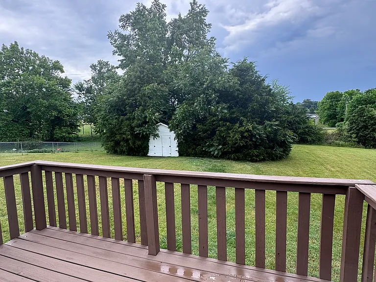 3570 Castlebrooke Ln — Photo 1