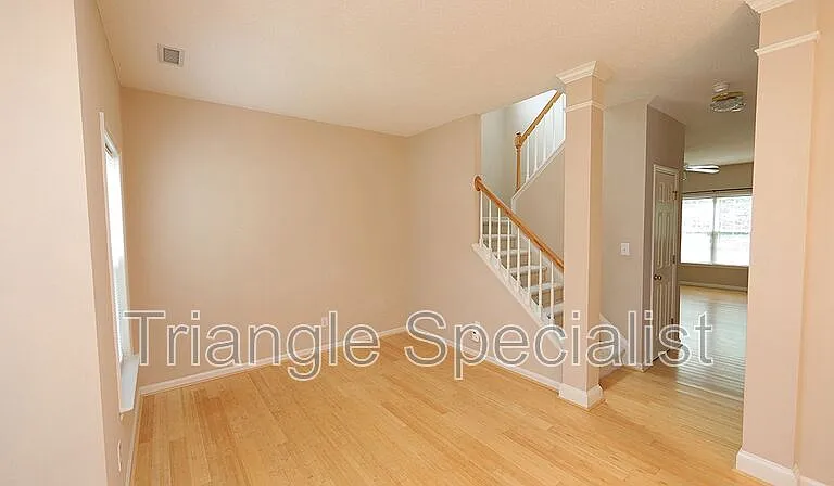 5305 Pitch Pine Ct — Photo 3