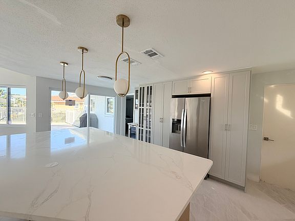 2nd image of 537 Outrigger Ln