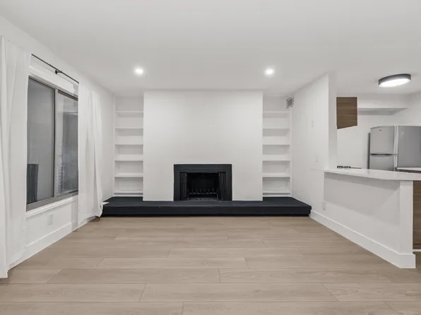 505 W 7th St APT 307, Austin, TX 78701