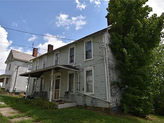 3rd image of 138 Elm St