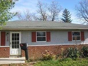 2nd image of 988 Binns Blvd