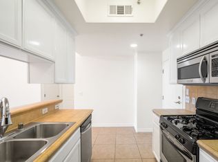 3328 Oakhurst Ave APT 202, Los Angeles, CA 90034