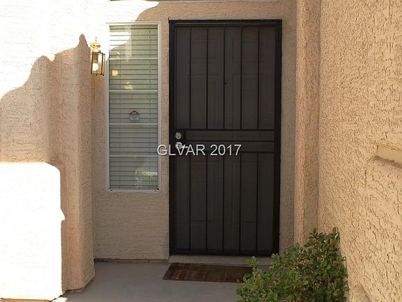 4th image of 8944 Crystal Coral Way