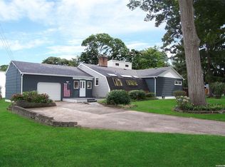49 Midland Blvd, Ronkonkoma, NY 11779