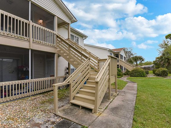 2nd image of 1600 Big Tree Rd APT R7