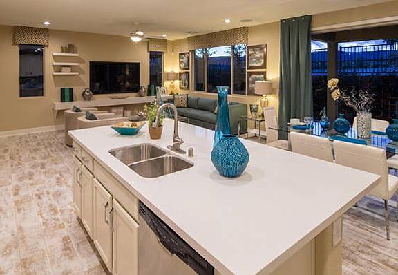 Woodside Homes - Titus Plan - MODEL HOME!