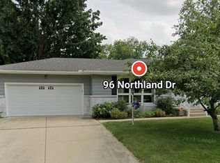 96 Northland Dr, Decatur, IL 62526