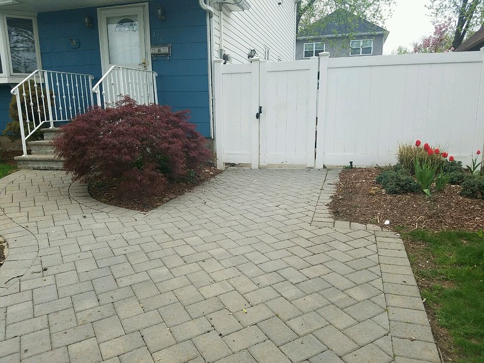 2nd image of 470 Ramona Ave