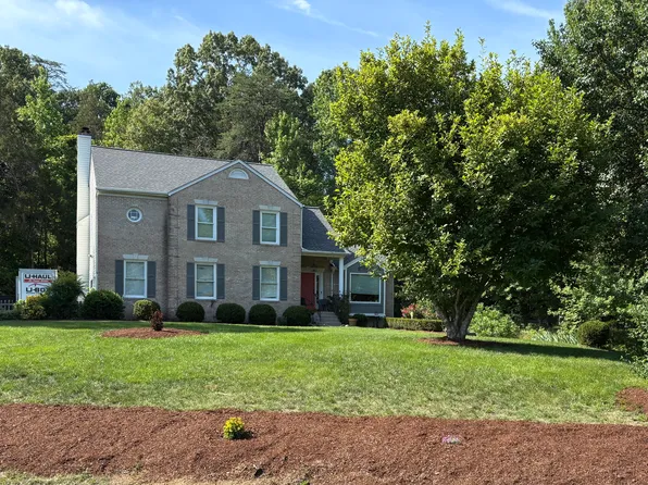 114 Boscobel Rd, Fredericksburg, VA 22405
