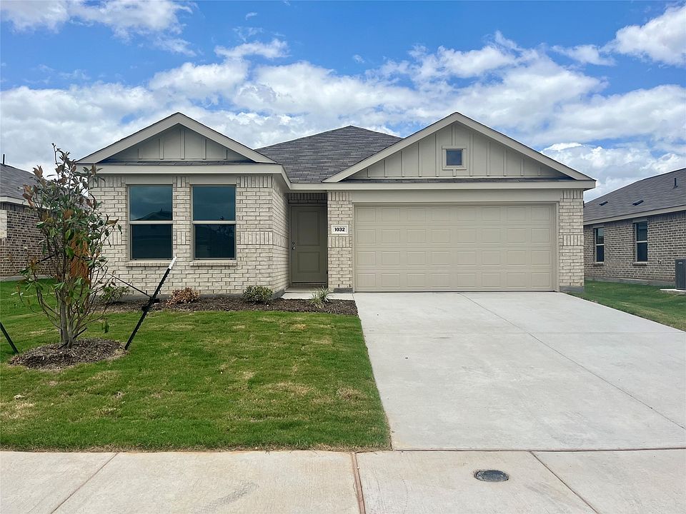 1st image of 1032 Naranjos Dr