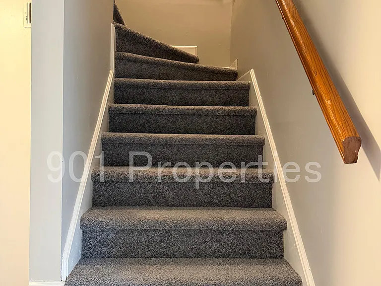 2658 Galaxie St — Photo 13