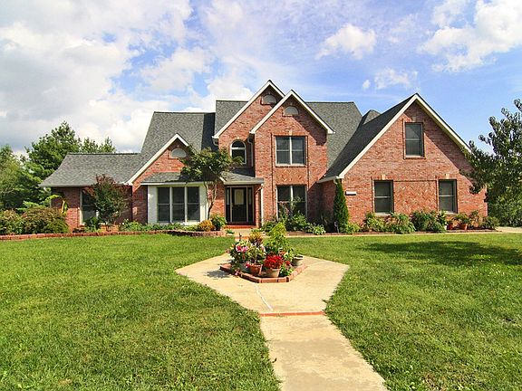 2nd image of 1342 Rosewood Dr