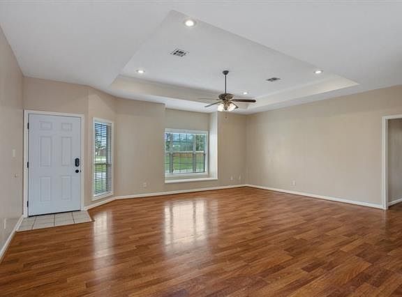 4th image of 2705 Henderson Bayou Pl