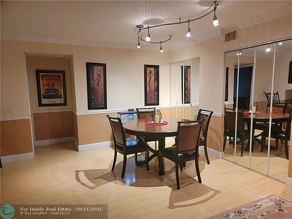 4th image of 8120 SW 24th St APT 101