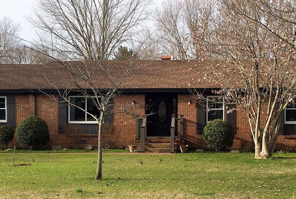 1st image of 204 Belle Chasse Ct