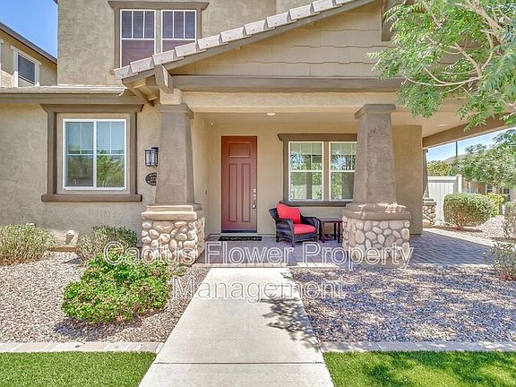 4th image of 2734 S Santa Rita