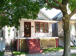 8217 S Commercial Ave, Chicago, IL 60617