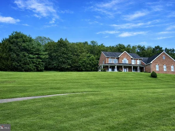 12015 Appalachian Ct, Smithsburg, MD 21783