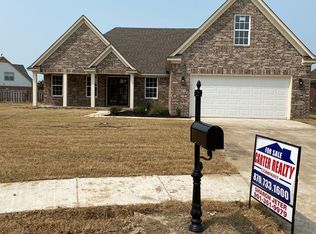 826 Crittenden Blvd, Marion, AR 72364