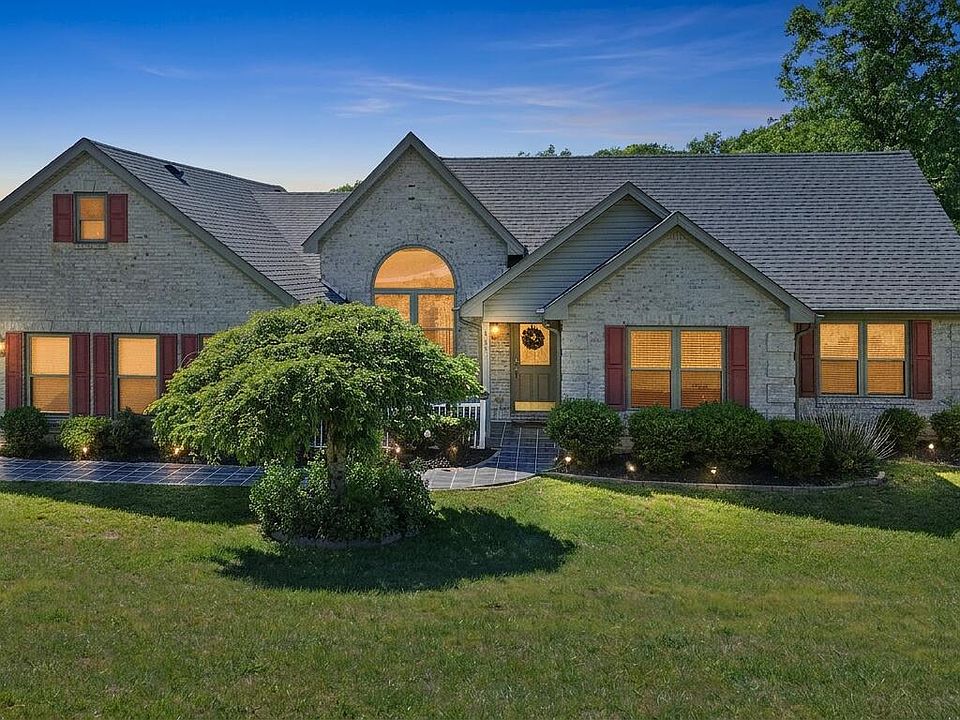 1st image of 3823 Hickory Hill Dr