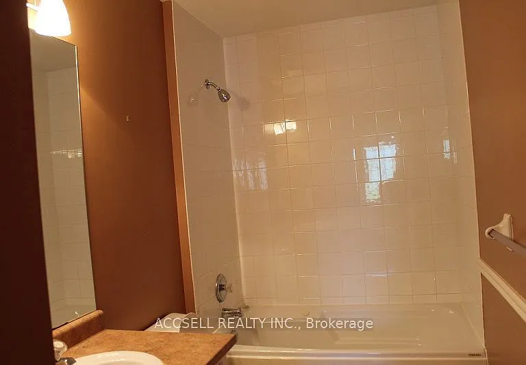 62 Moraine Walk — Photo 16