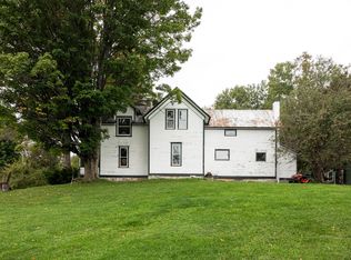 2515 E Gatzke Rd, Cedar, MI 49621