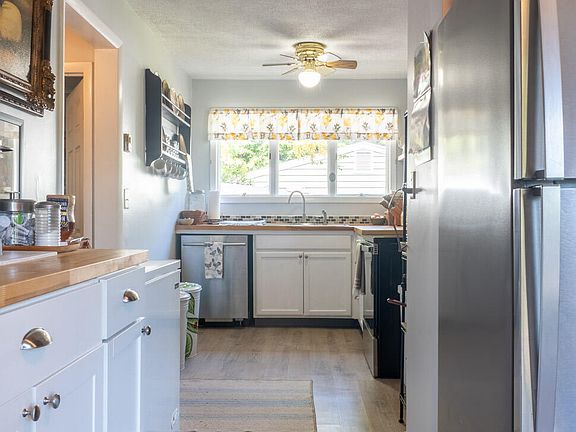 3rd image of 24 Highland Ave