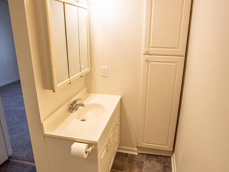 915 Elk St #1 — Photo 13