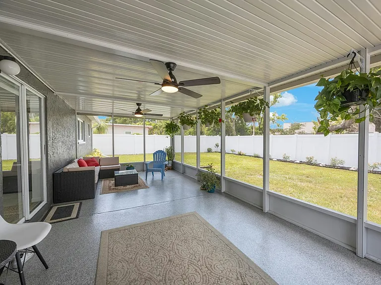 8214 Denise Dr — Photo 21