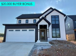 6103 S 41st St, Rogers, AR 72758